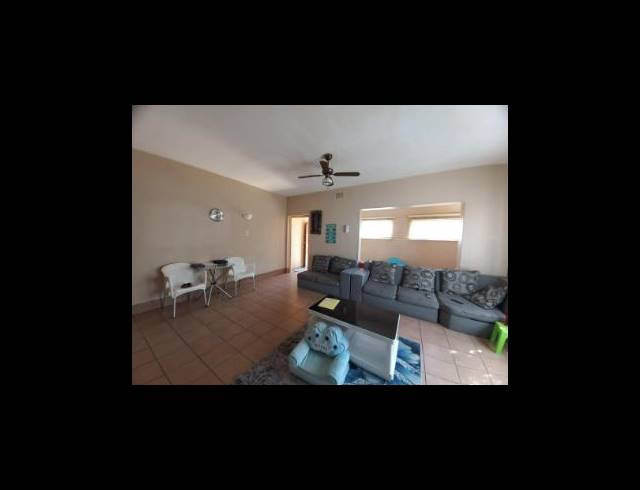 2 BEDROOM APARTMENT FOR SALE IN TOWNSVIEW